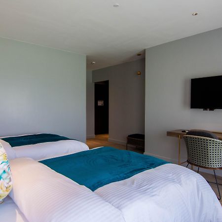 พินนาเคิล โบราไกย์ Hotel Balabag  ภายนอก รูปภาพ