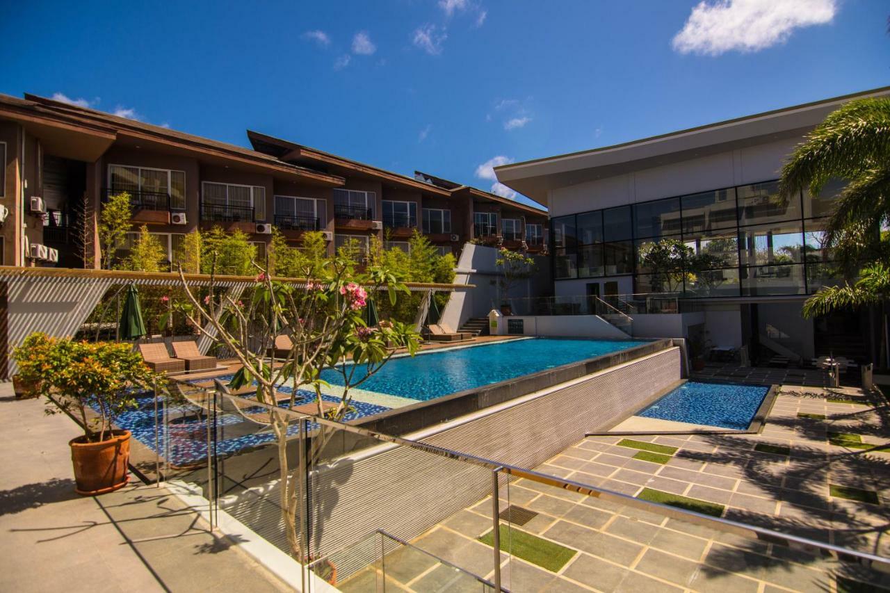 พินนาเคิล โบราไกย์ Hotel Balabag  ภายนอก รูปภาพ